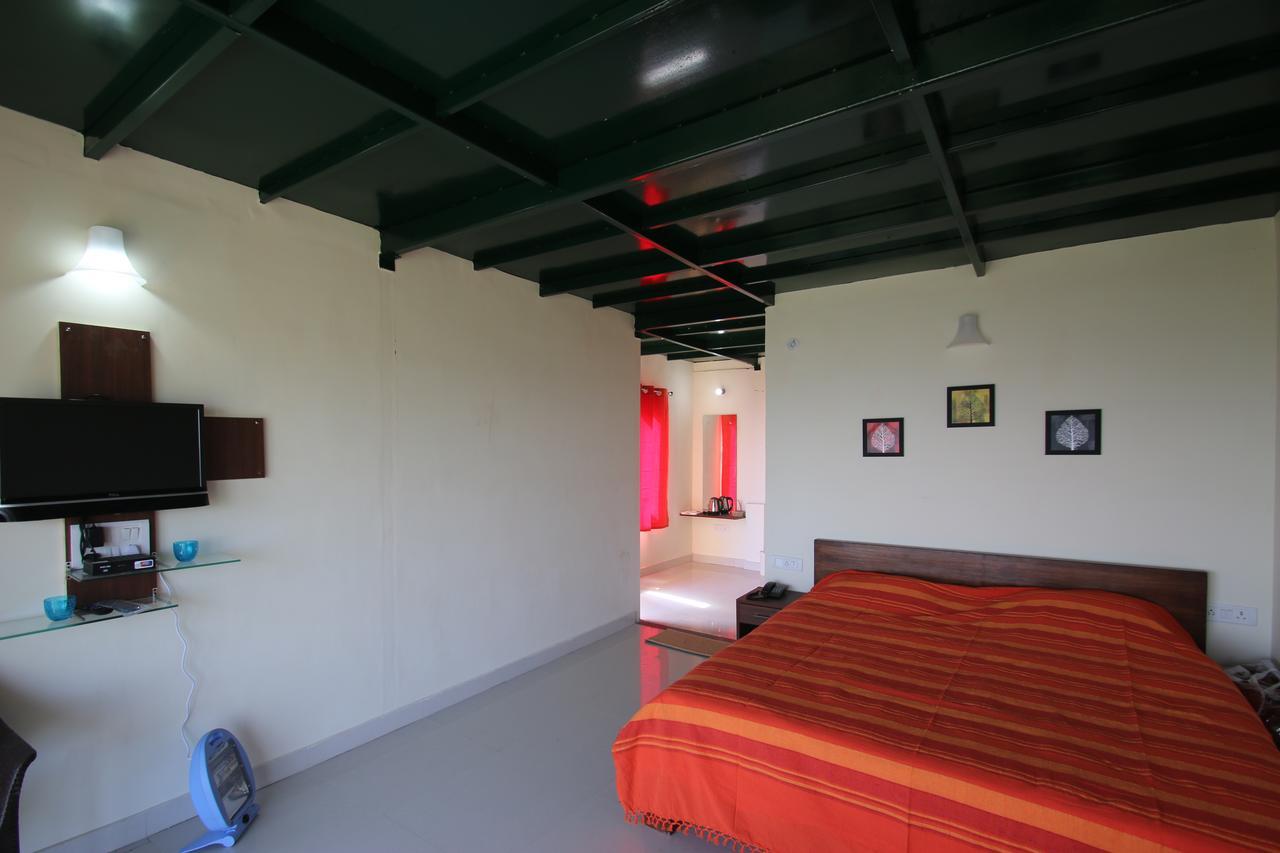 Nest And Hives Motiapathar/Mukteshwar Hotel Luaran gambar